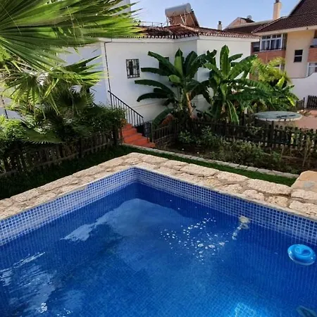 Barbatuke Eco-homestel Alojamento de Acomodação e Pequeno-almoço Málaga