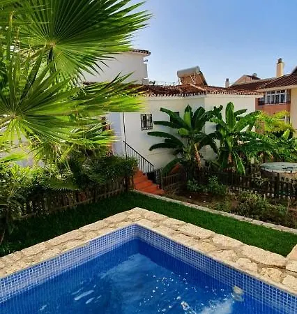 Barbatuke Eco-homestel Alojamento de Acomodação e Pequeno-almoço Málaga